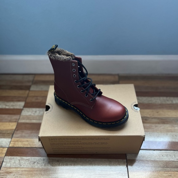 Dr. Martins AirWair - Picture 4 of 5